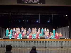 The RAHS Choraliers performed at the Memorial Winterfest at Eau Claire Memorial High School on Saturday and reached the finals, finishing as the third runner-up overall. Fans, as well as group choreographer Mark Quamme, traveled to the venue to show their support. (Reedsburg School District photo)